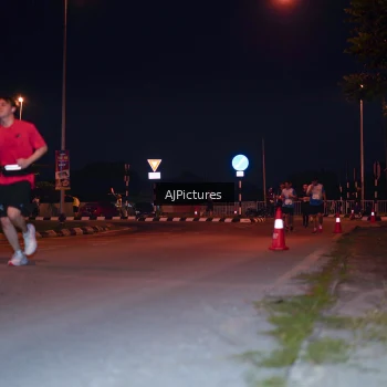 Runner Photo 3437927