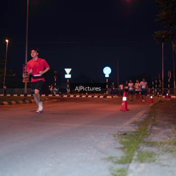 Runner Photo 3437928
