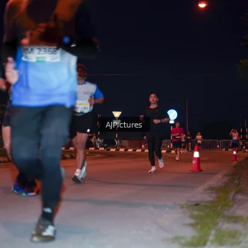 Runner Photo 3437936