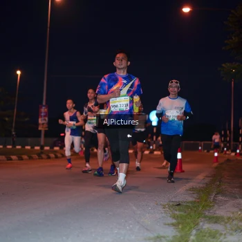 Runner Photo 3437939