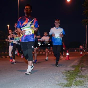 Runner Photo 3437948