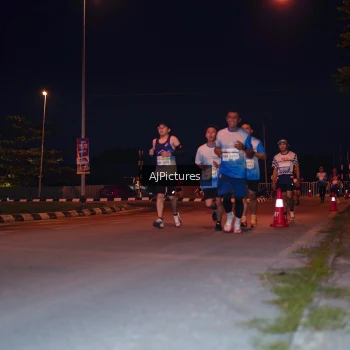 Runner Photo 3437953