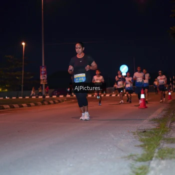 Runner Photo 3437955