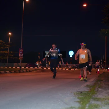 Runner Photo 3437959