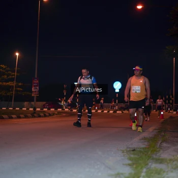 Runner Photo 3437960