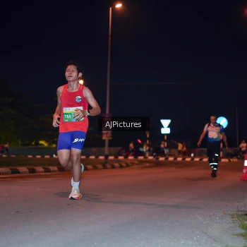 Runner Photo 3437964