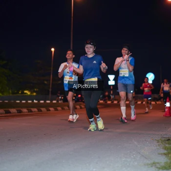 Runner Photo 3437968