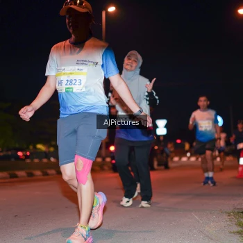 Runner Photo 3437971