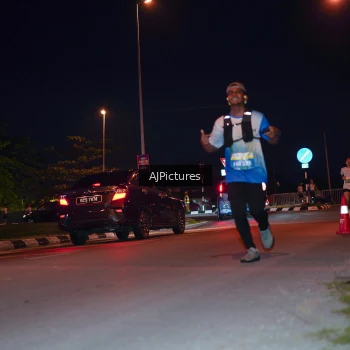Runner Photo 3437988