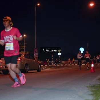 Runner Photo 3438003