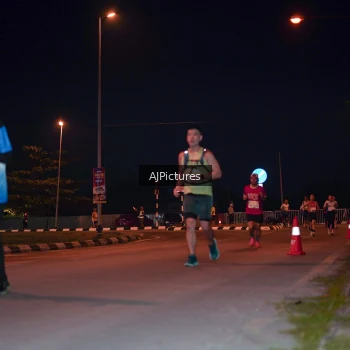 Runner Photo 3438016