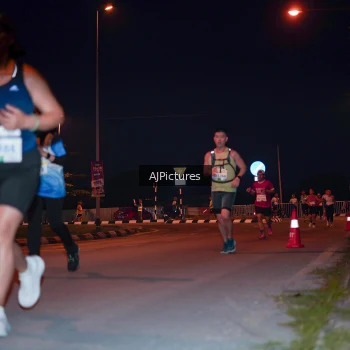 Runner Photo 3438017