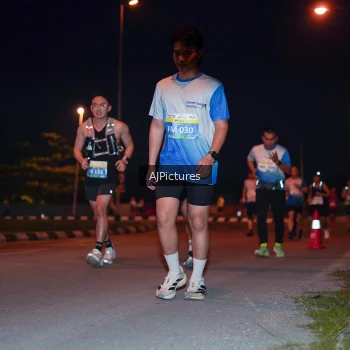 Runner Photo 3438022