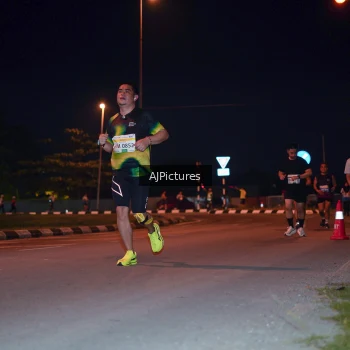 Runner Photo 3438025