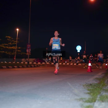 Runner Photo 3438033