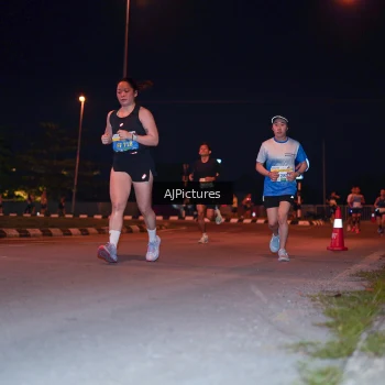 Runner Photo 3438047