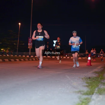 Runner Photo 3438048