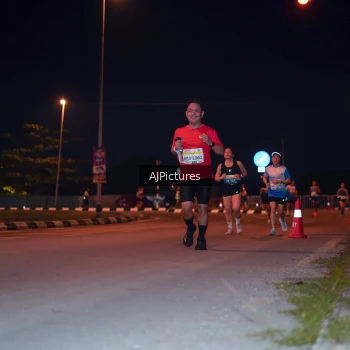 Runner Photo 3438049