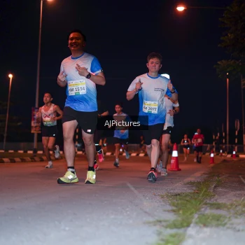 Runner Photo 3438055
