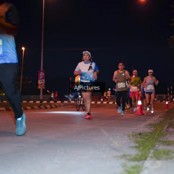 Runner Photo 3438068
