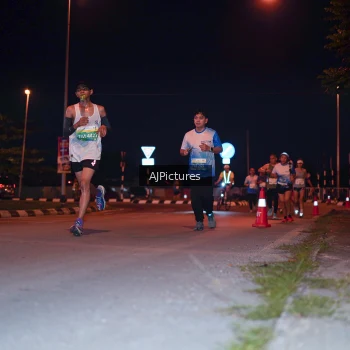 Runner Photo 3438074