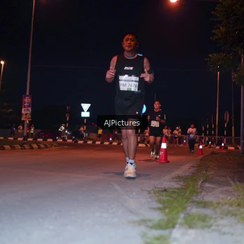 Runner Photo 3438078