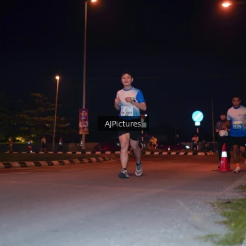 Runner Photo 3438087