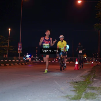 Runner Photo 3438097