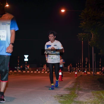 Runner Photo 3438115