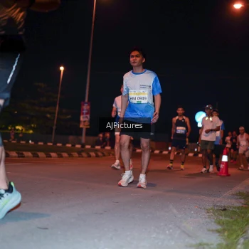 Runner Photo 3438124