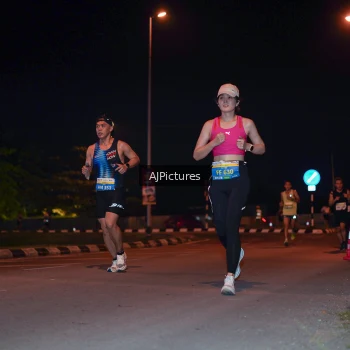 Runner Photo 3438131