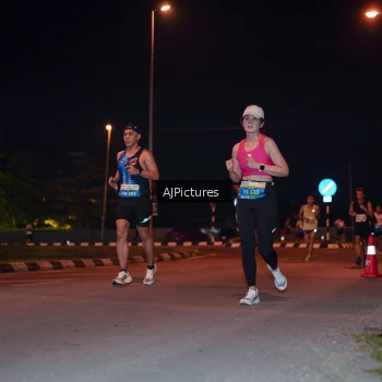 Runner Photo 3438132