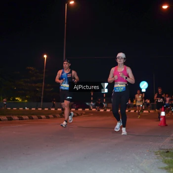 Runner Photo 3438135