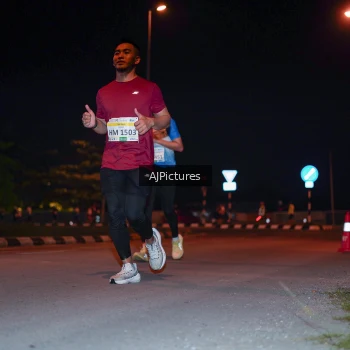 Runner Photo 3438138