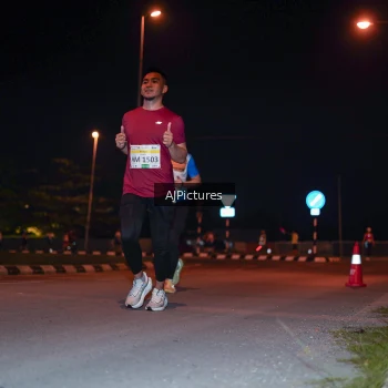 Runner Photo 3438140