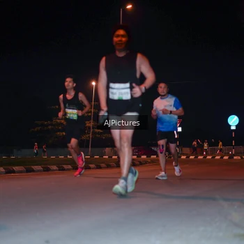 Runner Photo 3438148