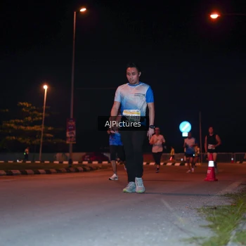 Runner Photo 3438151