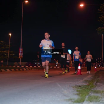Runner Photo 3438158