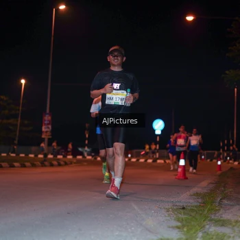 Runner Photo 3438164