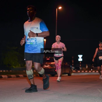Runner Photo 3438180