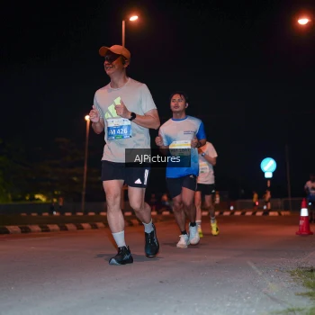Runner Photo 3438187