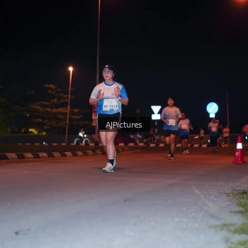 Runner Photo 3438188