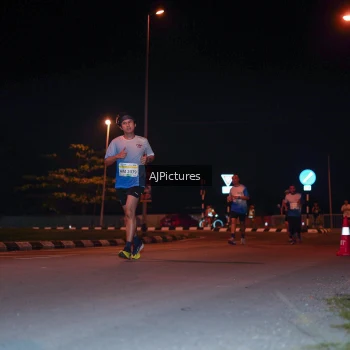 Runner Photo 3438195