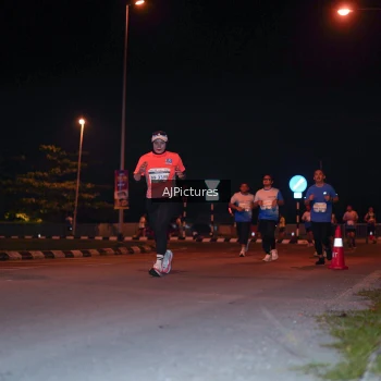 Runner Photo 3438198