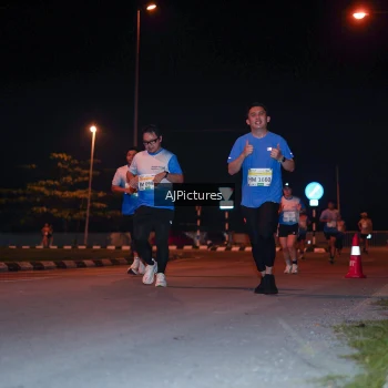 Runner Photo 3438201
