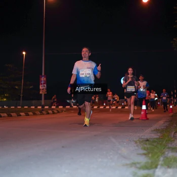 Runner Photo 3438208