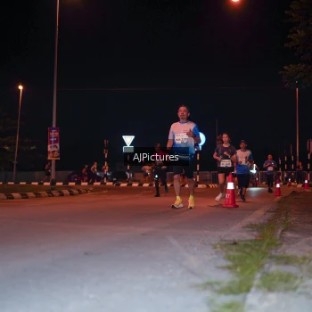 Runner Photo 3438217