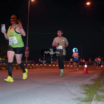 Runner Photo 3438218