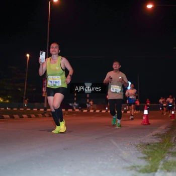Runner Photo 3438220