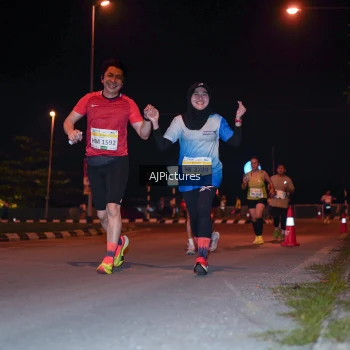 Runner Photo 3438224